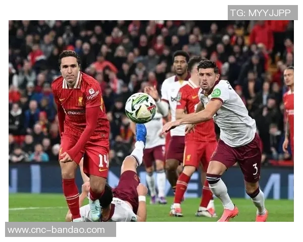 基耶萨在利物浦表现获赞誉意大利队计划11月召回他 基耶萨在利物浦表现获赞誉意大利队计划11月召回他