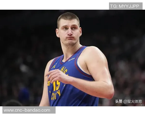 约基奇创历史第二佳绩12次三双35分15篮板10助攻仅次于罗伯特森